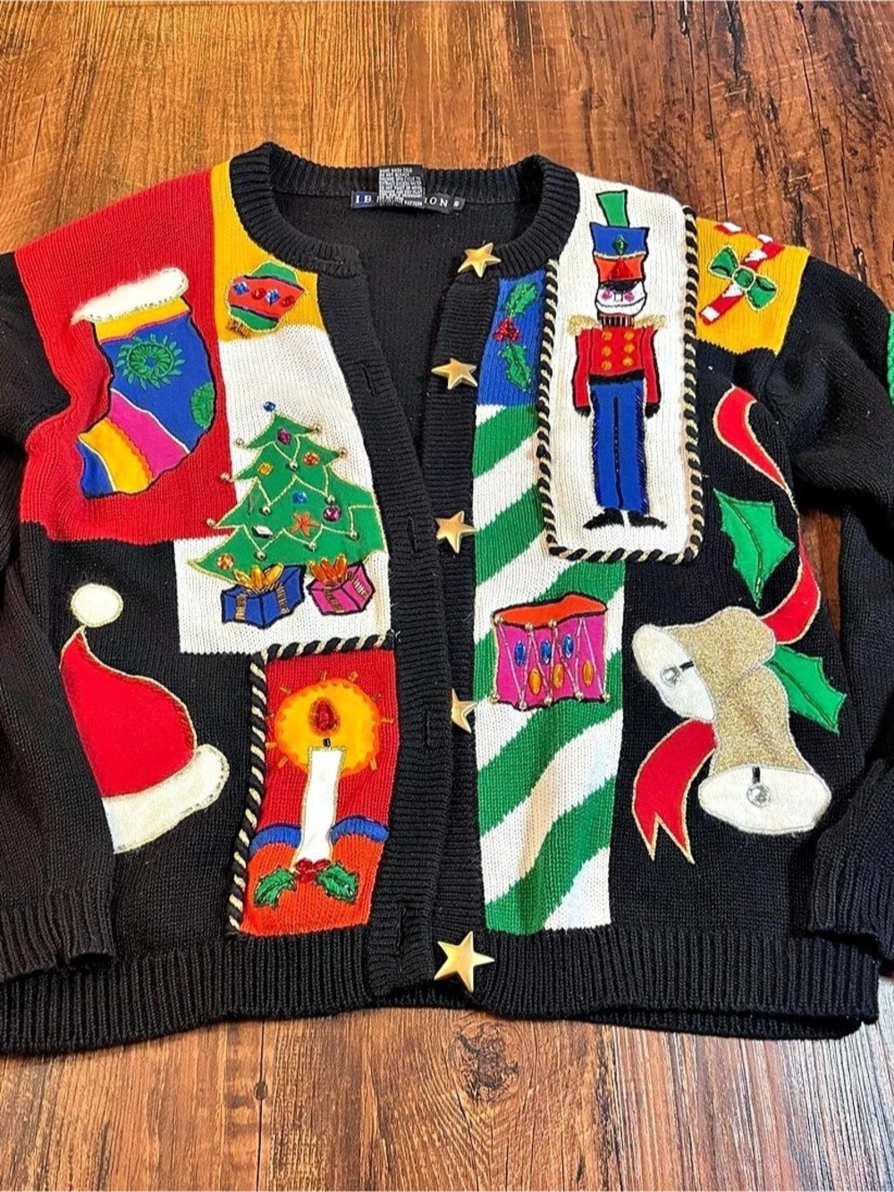 I B Diffusion women’s Christmas vintage cardigan size small